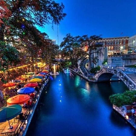 Cozy Downtown Guest House 2Br/1Ba Sleeps 8 San Antonio Eksteriør bilde