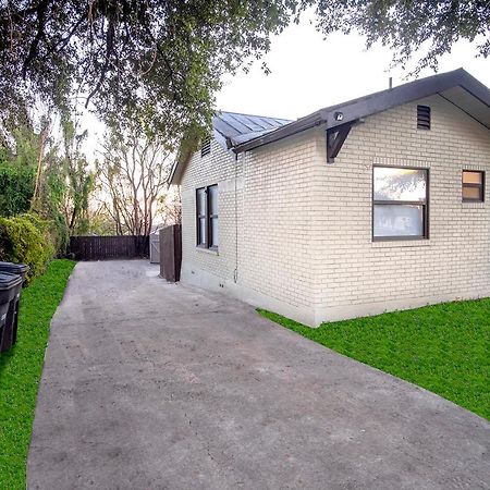 Cozy Downtown Guest House 2Br/1Ba Sleeps 8 San Antonio Eksteriør bilde