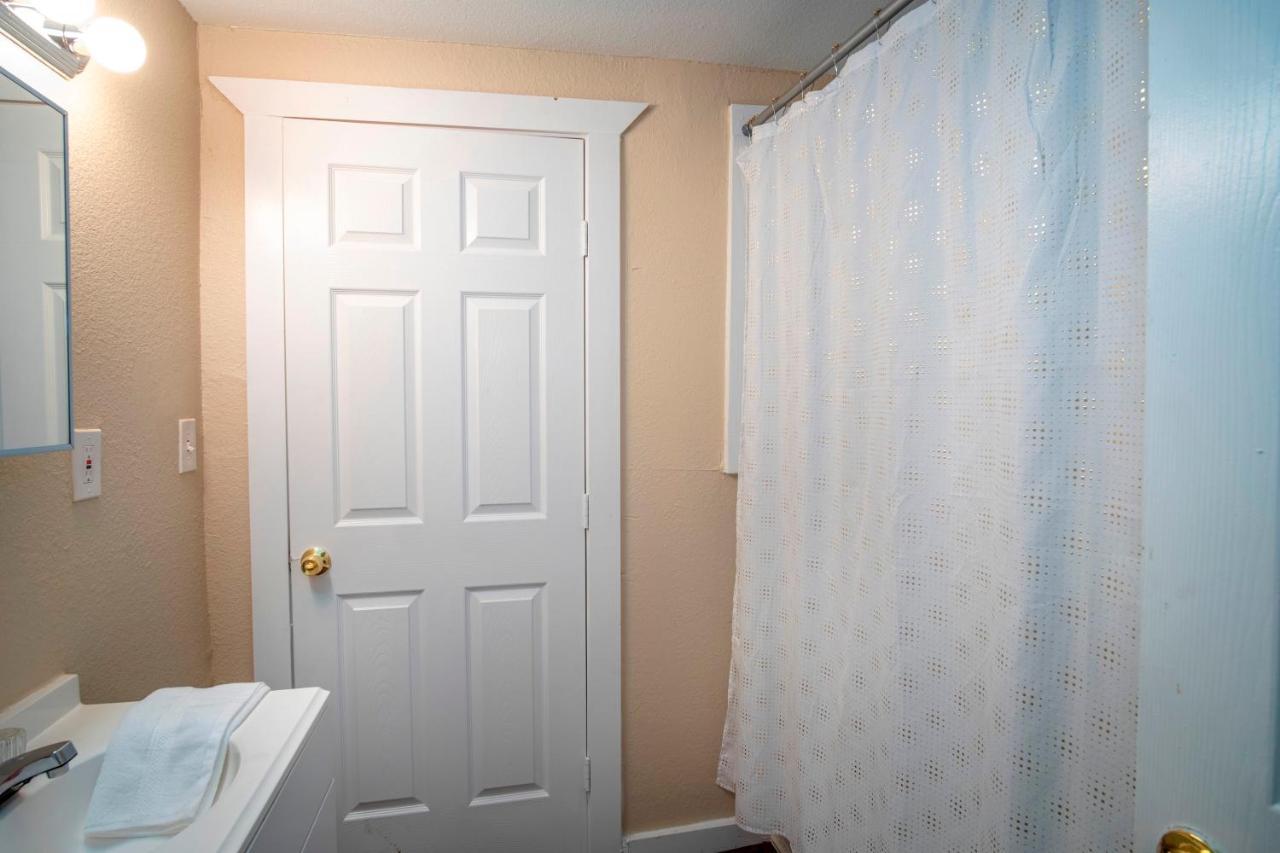 Cozy Downtown Guest House 2Br/1Ba Sleeps 8 San Antonio Eksteriør bilde