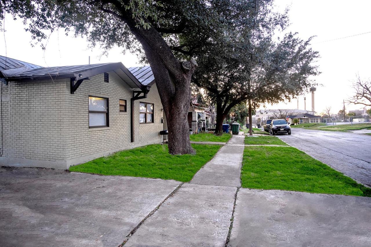 Cozy Downtown Guest House 2Br/1Ba Sleeps 8 San Antonio Eksteriør bilde